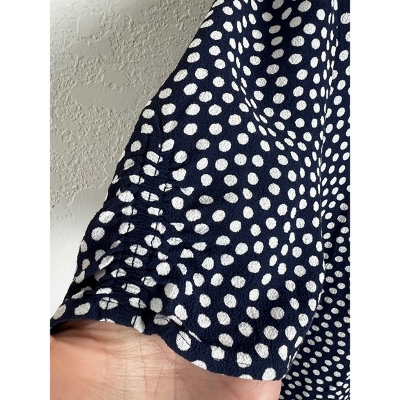 Boden Navy Polka Dot V-Neck Blouse Size 12 Short Sleeve Business Casual - Picture 2 of 11